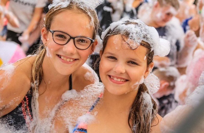 11600880931425359691705515384169646396572174o